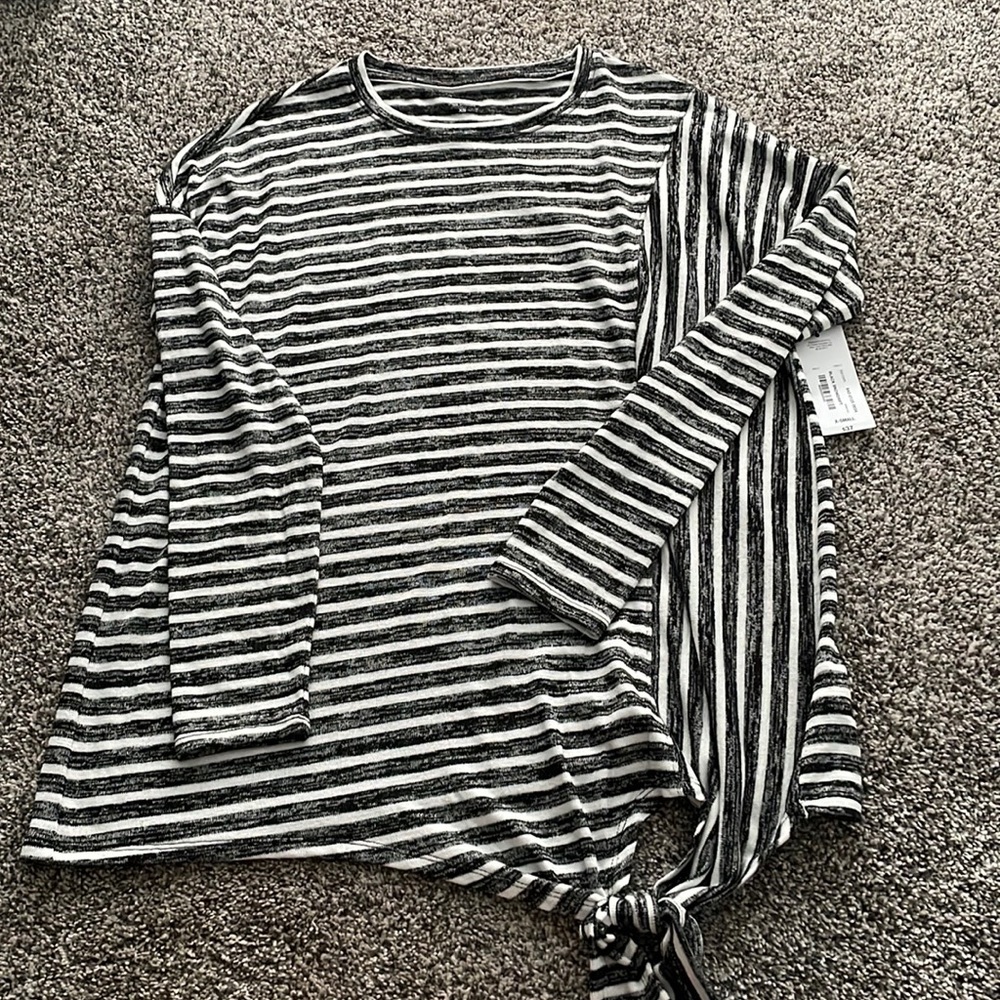 Women’s long sleeve striped shirt